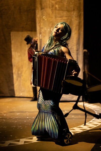 Performance Skånes Dansteater, photo by Jubal Battisti